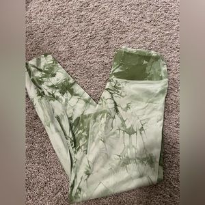 Women’s leggings - size small